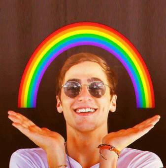 AmoaBTRyUstedes's tweet photo. #CoberturaDeLaFiestaDeKendall

James: que pasa amigo?
Kendall: no se, creo que tanta leche me hace ver arcoiris..♫♪ http://t.co/uHol6GOghC