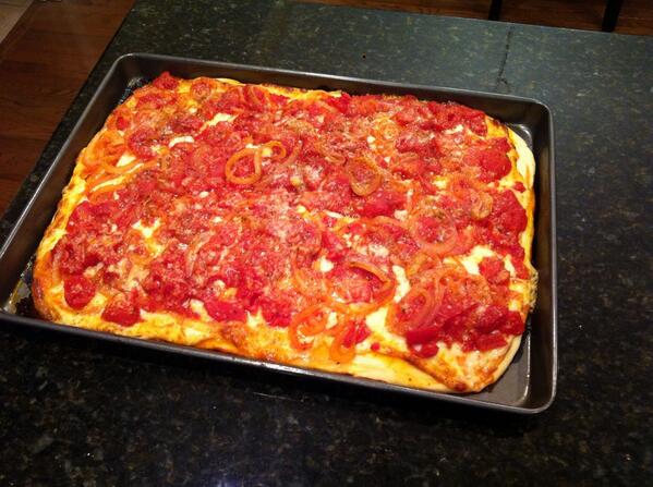 CommonManRadio's tweet photo. Kristen made my favorite rustic pizza.  Our family recipe. http://t.co/U39gSD5lF1
