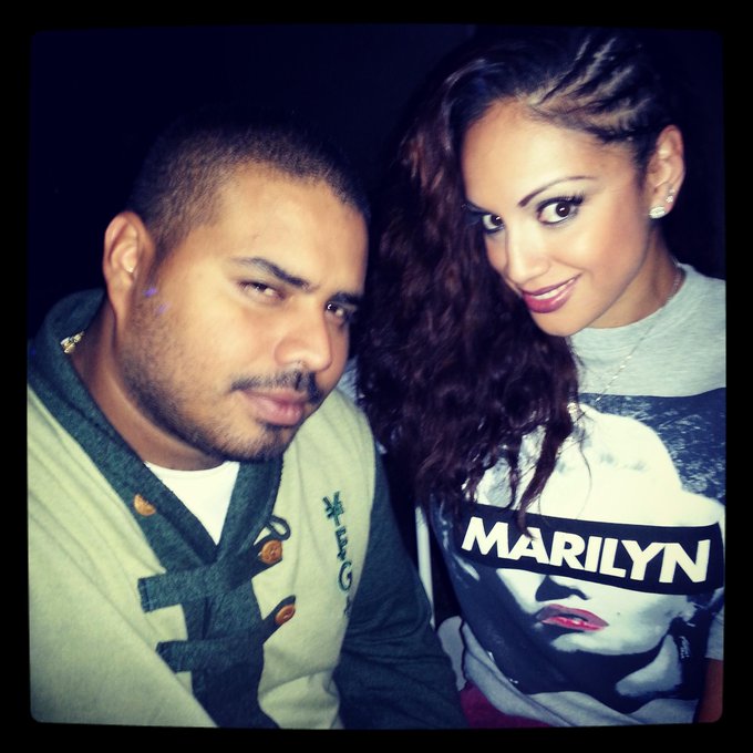 Chillin with the homie @BIllegal87 at my girls bday party:-) http://t.co/Urtp8w6Wpi<a class="tags" target="_blank" title="On Twitter" href="/?out=eyJ0eXAiOiJKV1QiLCJhbGciOiJIUzUxMiJ9.eyJpYXQiOjE3MjA4NzAxMDMsImlzcyI6InR3cG9ybnN0YXJzLmNvbSIsIm5iZiI6MTcyMDg3MDEwMywiZXhwIjoxNzUyNDA2MTAzLCJyZWRpcmVjdF91cmwiOiJodHRwczovL3R3aXR0ZXIuY29tL0JJbGxlZ2FsODcifQ.UI1J7Zsr1NBPf31Ccw5u1nbAxldY8rqtNnpy1IGXMZlZO5LcjxG457vZYygE_CF3_Wd2PuouXcnfcp9sjxmjXQ">@BIllegal87</a>