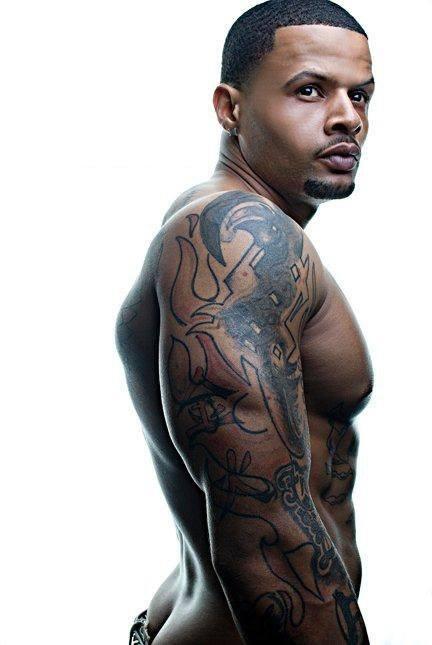 MaleModelsBP's tweet photo. Looking for masculine black men?..... Check out http://t.co/Gh2iHSNAdL http://t.co/UEC22s3ySd