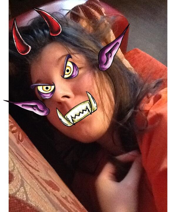 2002Jull's tweet image. Взгляни, какое фото я создал(а) с помощью бесплатного приложения Фотоателье Хэллоуин