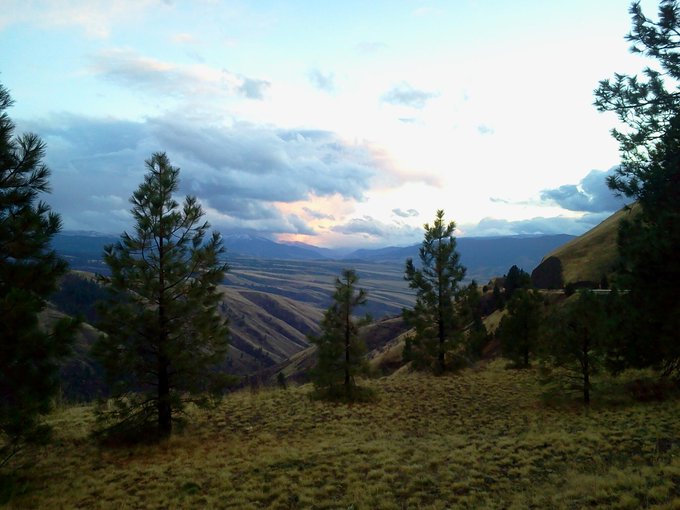 Road trips, love them, cant get views like this from the air. Somewhere in northern idaho http://t.c<a href="/tag/sexy"class="tags"><span>#sexy</span></a>
