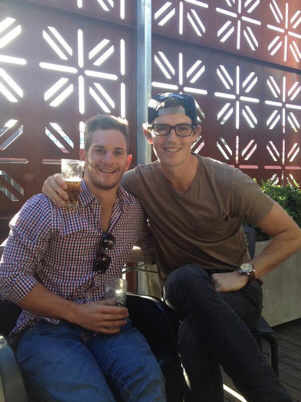 tonytrash23's tweet photo. Hanging out with @phildavis_1  Few of seasons beers. @wolfgang0 @auldy27 http://t.co/fEq8UuqDCN