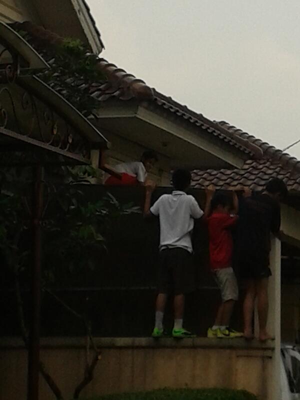 farhansst's tweet photo. Murran. Son of a monkey http://t.co/WI4m4G5H6y