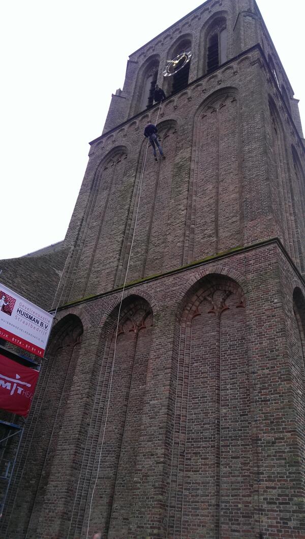 Bazaar De Lier tweet media