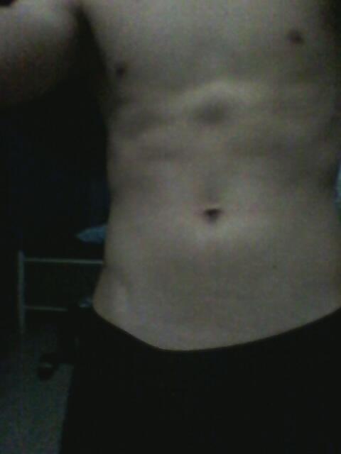 BigPeneJhon's tweet photo. @fabyaldiogo hola como estas http://t.co/P2wrCazUJR