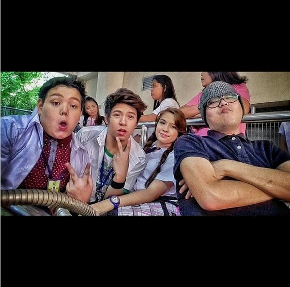 NlexNashLeneOFC's tweet photo. During their taping! Awwwh. Cuties are cuties! <3 #LUVU http://t.co/P3Oxhq6F8Y