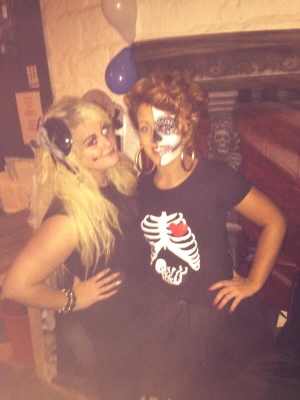 JadeAxon's tweet photo. #Halloween @CoyleJodie http://t.co/lLcRiHQxql