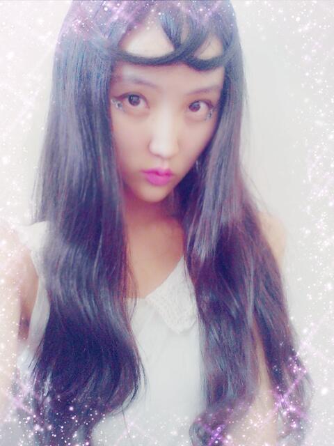I'm a new soul, come to this strange place... anda i' m gonna to hit myself'~'    miaoyao:-P:$