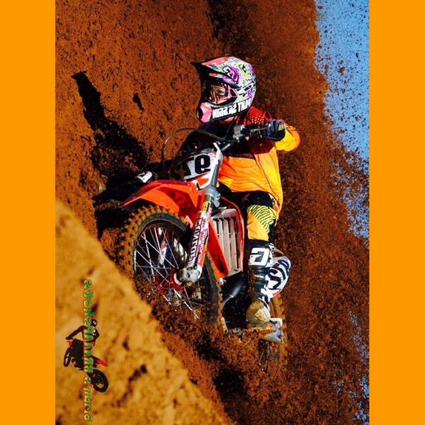 Pineconemx972's tweet photo. Cycle Ranch http://t.co/b8DS8X700E