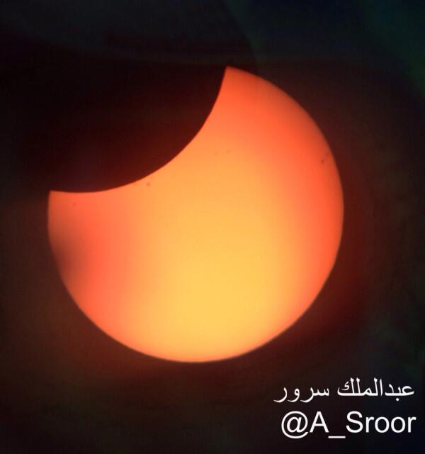 SaudiNews50's tweet image. #صورة لـ #كسوف_الشمس في #الرياض عصر اليوم الأحد الساعة 4.44 بواسطة &quot;تلسكوب&quot; ..

تصوير: @A_Sroor 
#كسوف_السعودية 

-