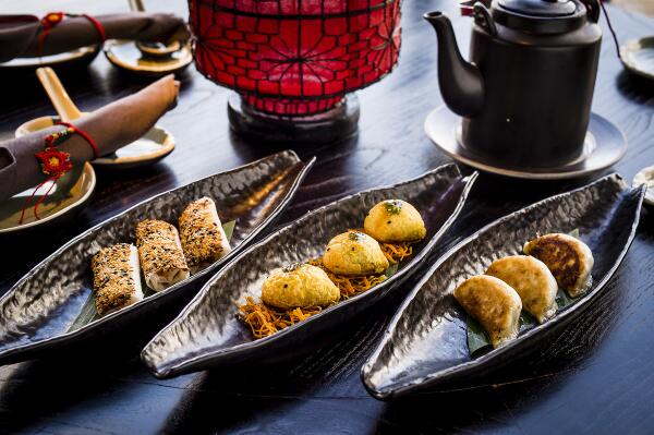 TheShardLondon's tweet image. Feeling peckish this lunchtime? Everyday is #dimsumday @HutongShard . Well worth checking out!