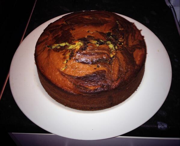 Mylee_Ruddell's tweet image. Mum just made this chocolate swirl cake 😍 🍰 #perfectwithtea #cake #sunday