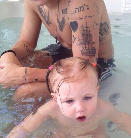 Swimming with <a href="/HarrySexyparody/">Bye'✝</a>
