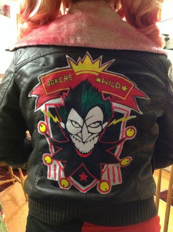 rikkuriffic's tweet image. Here is @indiered's Hallowe'en costume. Harley Quinn, #DCbombshell style. I made the patch for her jacket.