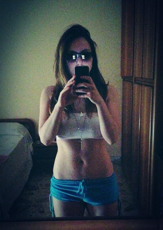 Anna89Na's tweet photo. Tempi belli di una volta 😱😱 foto minchia !!🙊🙊 http://t.co/XaODMcdzAN