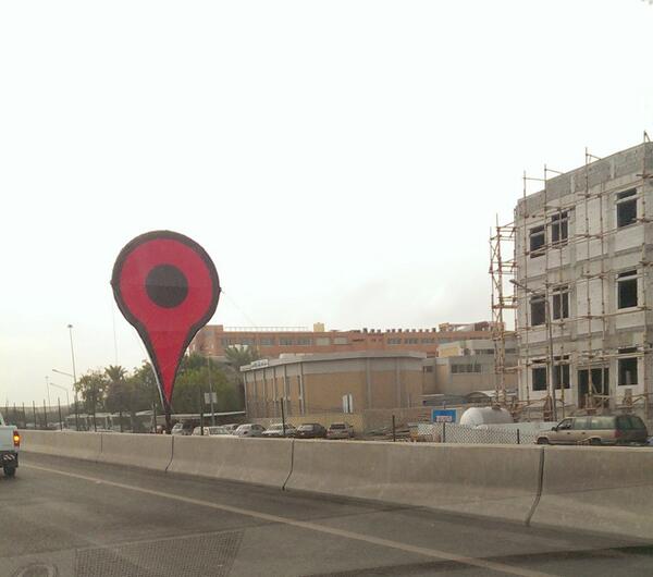 _Bashar's tweet photo. Huge outdoor Pin for @JabriyaME #JabriyaME project last Saturday to identify the tunnel painting project. #MantaqaME http://t.co/UcggRtAFGr