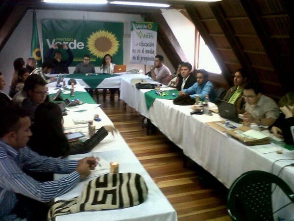 JohnLopezBe's tweet photo. En Dirección Nacional de @Jovenesverdesco http://t.co/uwQ5uLaFOi