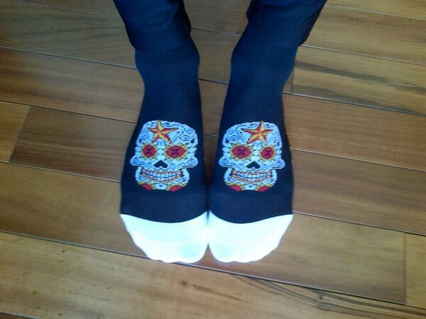 Tanman_Canada's tweet photo. Sporting the new Day of the Dead running socks.  #trainhard #traintowin http://t.co/paDEjAroAh