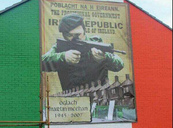 P_U_L_Views's tweet photo. The new IRA mural unveiled in Ardoyne in North Belfast today. Is it only PUL murals that can be offensive? http://t.co/mFCXWGymB8