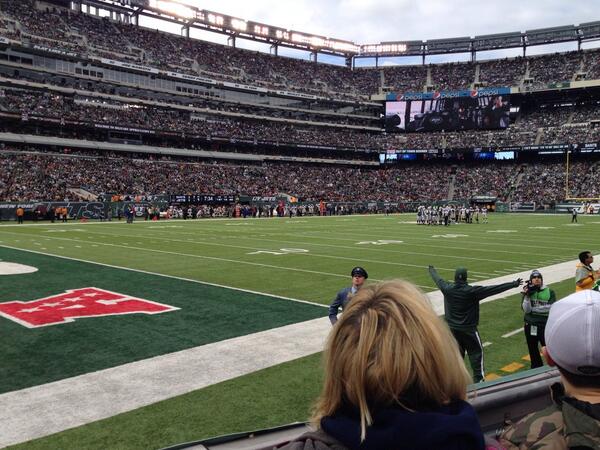 jillwynne_'s tweet image. these seats doee 😍😍😍 #secondrow