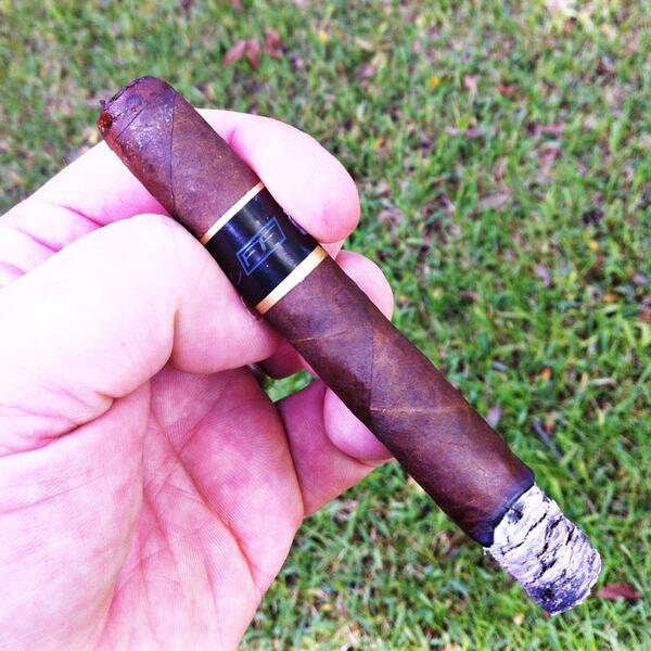 #nowsmoking a <a href="/StudioTobac/">StudioTobac</a> FF No.4, 1 of only 8 in the world-huge pepper up front,but sweet milk chocolate as well.