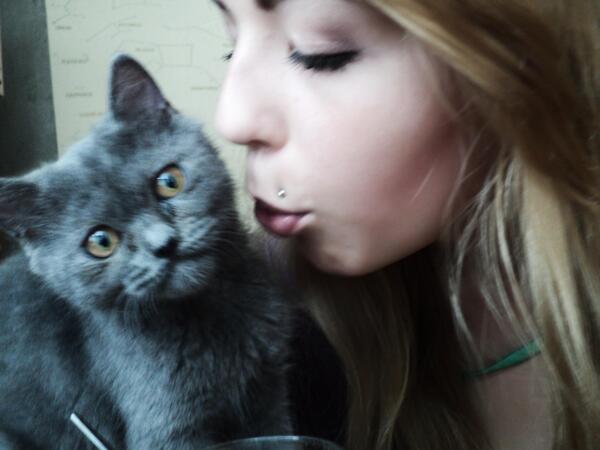 AsyaParinova's tweet photo. скучаю за своим динозавром) http://t.co/AvpSYUspi4