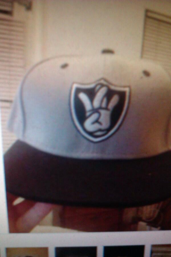 maxzer1999's tweet photo. Deze kopen wss http://t.co/MURIo1AxGW