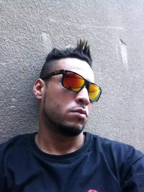 rappermoleque's tweet photo. Faltou só você cama !!! http://t.co/O1OoElidXA