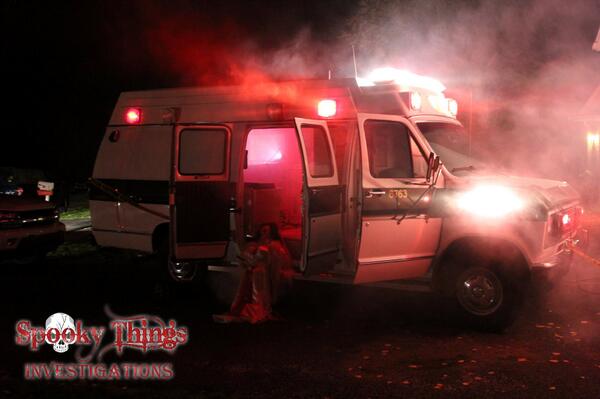 SpookyThings's tweet image. Spooky1 is used as a Halloween prop!  The kids loved it since it was the only time they ever saw a Haunted Ambulance!