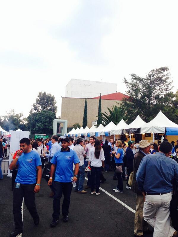 gourmetpolanco's tweet photo. Ambiente en #GourmetPolanco http://t.co/dRkabkdd54