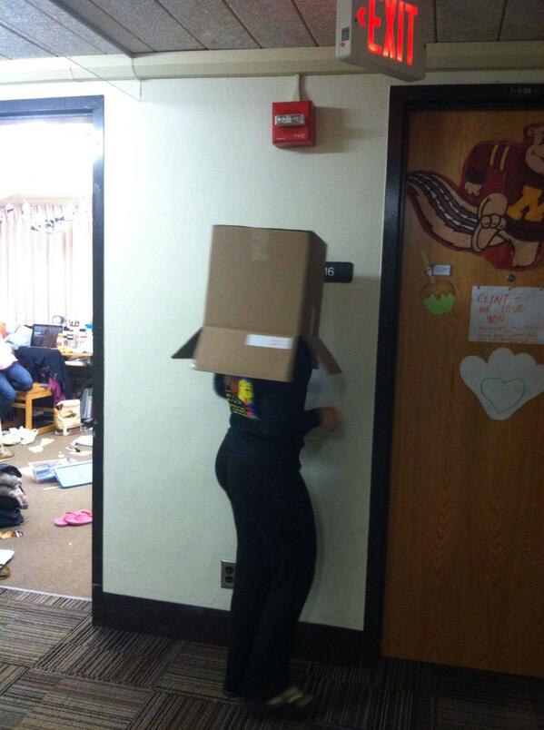 amyadamle's tweet photo. Late night shenanigans with @notweeting_B http://t.co/VRqXCZWMaP