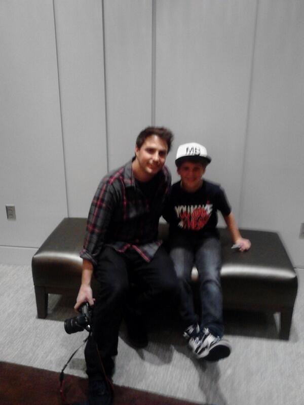 MarsRaps's tweet photo. @MattyBRaps and @MarsRaps at the concert in Charlotte, NC http://t.co/gHc5uaF6hi”