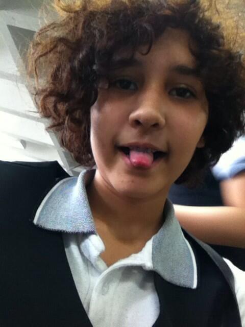 com_chispa's tweet image. Me in rewearsel music time