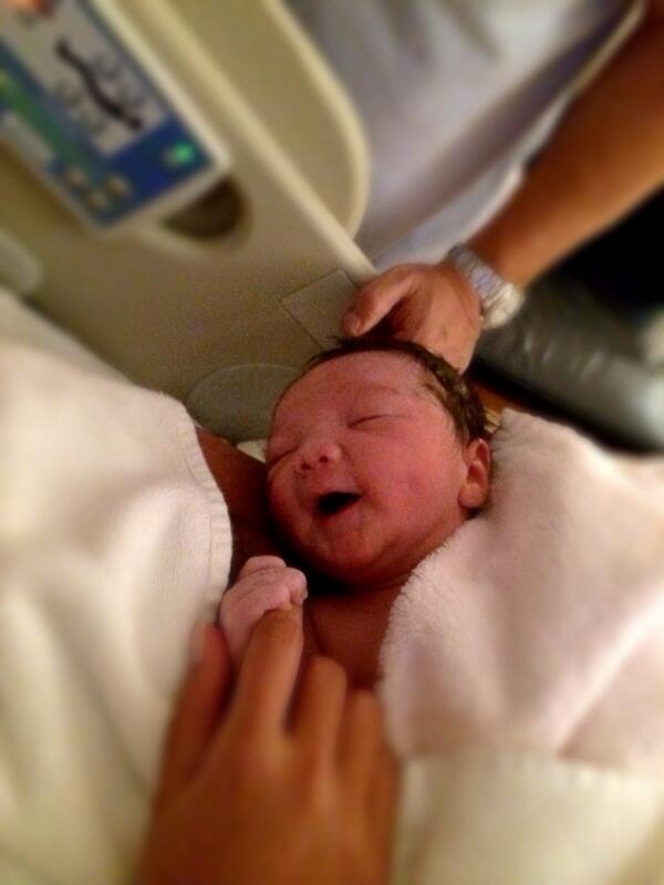 Please welcome our new member of d fam, another BOY!! Born 3-11-2013 name: Enrico Satria Paredes at 16.33