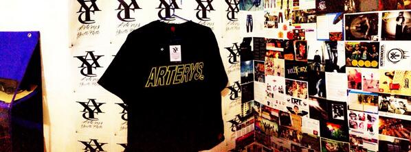 ARTERYS_YC's tweet photo. Ini dia ni yg kalian tunggu check it out :) just 85k bradaa #youthcloth http://t.co/Mv7JGCmRba