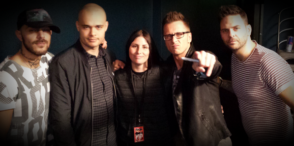 xKRYSTLEx's tweet photo. @SeanConlonMusic @abzlove @RitchieNeville @Scottlarock5 #BoutToRock :) #5ive #Melbourne http://t.co/YqcAavsRmY