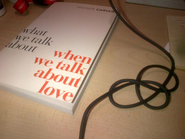 anubhabhonsle's tweet photo. #Officereading-thank god, it's a dull day ! http://t.co/GIMi1TzP9w