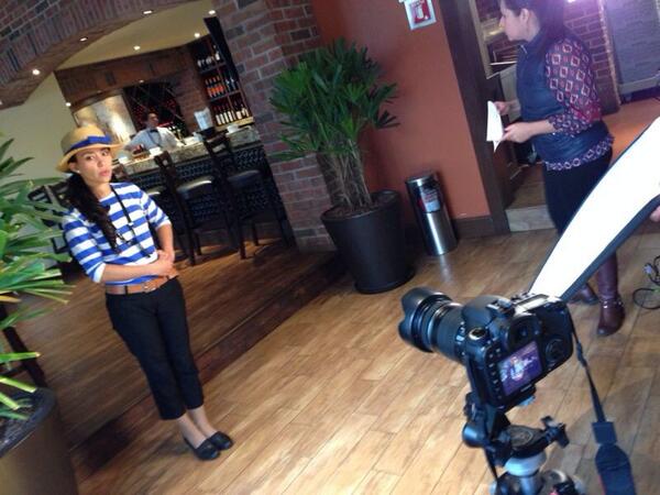 SMASHEvents_'s tweet photo. Buen día! Iniciando con grabación en #Italianni's, para video corporativo de #Alsea. http://t.co/AdjP0yv53x