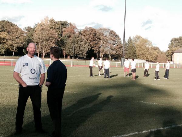 O2OurBlueprint's tweet image. Throughout Nov, we're supporting @dallagliofdn through #O2Recycle bit.ly/1hdyCK6   #RecycleforRugby 