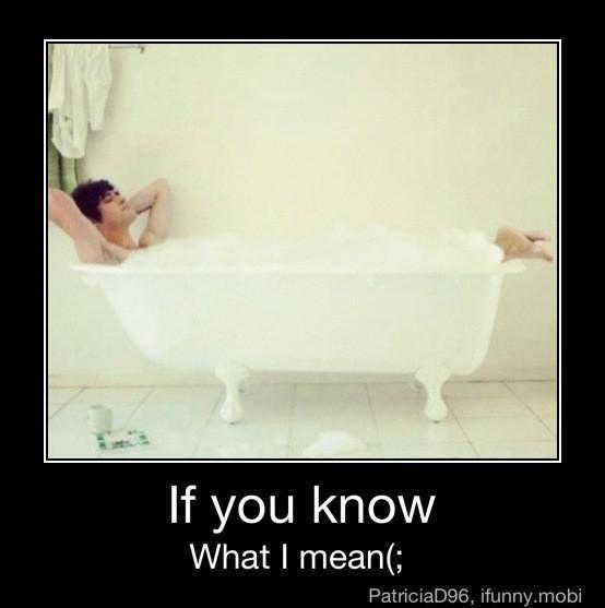 CauseWereGuys's tweet photo. Thats my kind of bath http://t.co/03HmqvtDbm