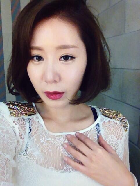 OdriJess's tweet photo. 오늘은 잡지촬영 - 잼나다요*^^ http://t.co/yTKvpzcUxX