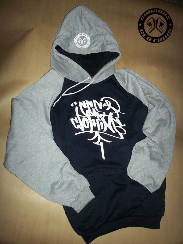 CaracasclothinG's tweet photo. #RT Jueves y Viernes en la plaza de los 2 caminos vendiendo #Sueteres #Franelas adquierelas representa #CCSCONESTILO http://t.co/VkNI1PkK4H