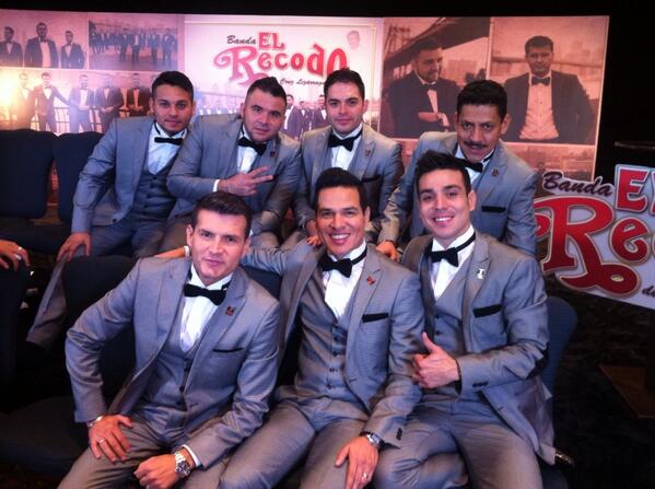 josecruzlizto's tweet photo. Seguimos en las entrevistas !! #haciendohistoria @elrecodooficial http://t.co/WbcURabis8