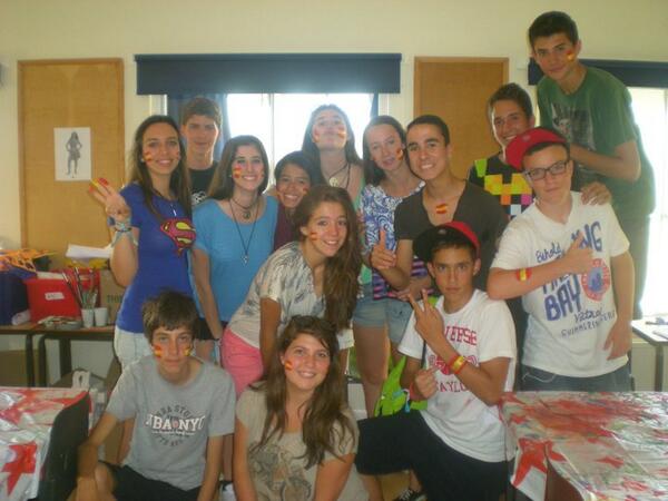 ireneguisado96's tweet photo. echar de menos cosas que sabes que no vas a volver a ver http://t.co/2VK5toh12J