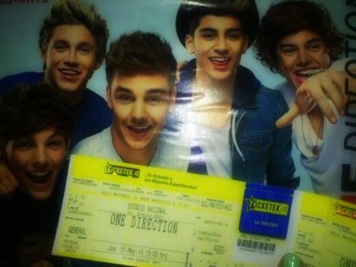 valee_f1D's tweet photo. i love it ♥ http://t.co/rVS8kF9a3N