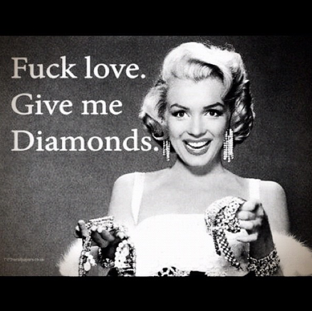 thefinger333's tweet photo. Fuck love ! http://t.co/fvNZHBgxSd