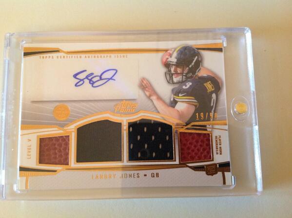 Fenwayfanatic21's tweet image. Ripped a box of #toppsprime today #landryjones auto