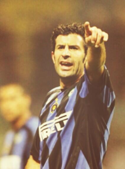 juakovillanueva's tweet photo. Feliz cumpleaños Luis Figo ! Simplemente un crack ! #Figo #Fútbol http://t.co/sMrAmsVJQm