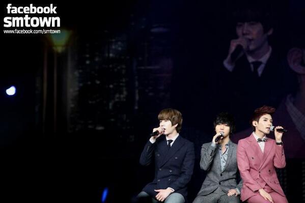 TronVo_Elf13's tweet photo. #Happy7thKRYAnniversary http://t.co/efWx8HfUVW